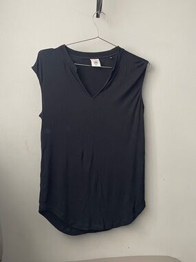 CAbi Black Sleeveless V-Neck Tunic Top